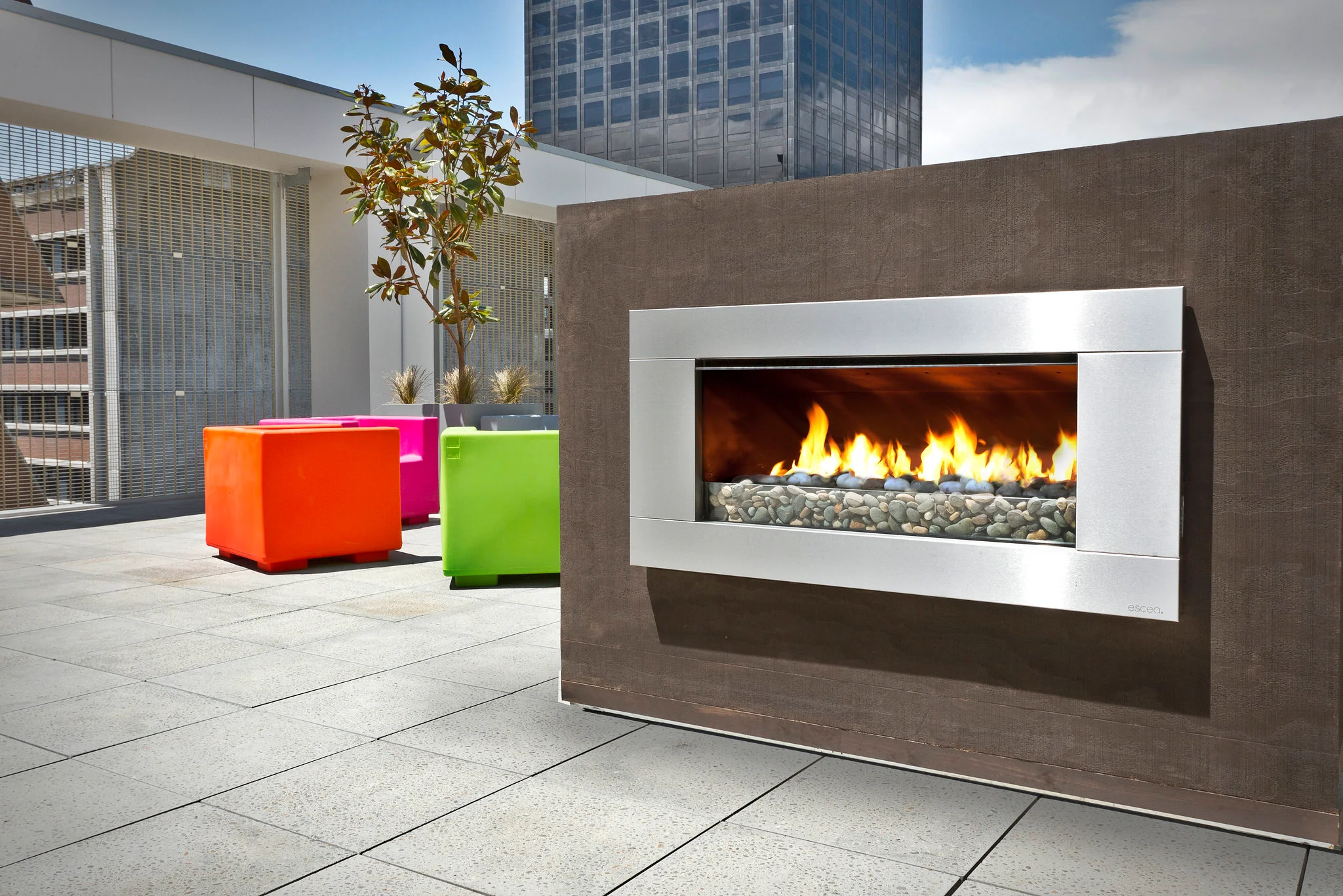 Escea EF5000 LPG Outdoor Gas Fireplace - Image 2