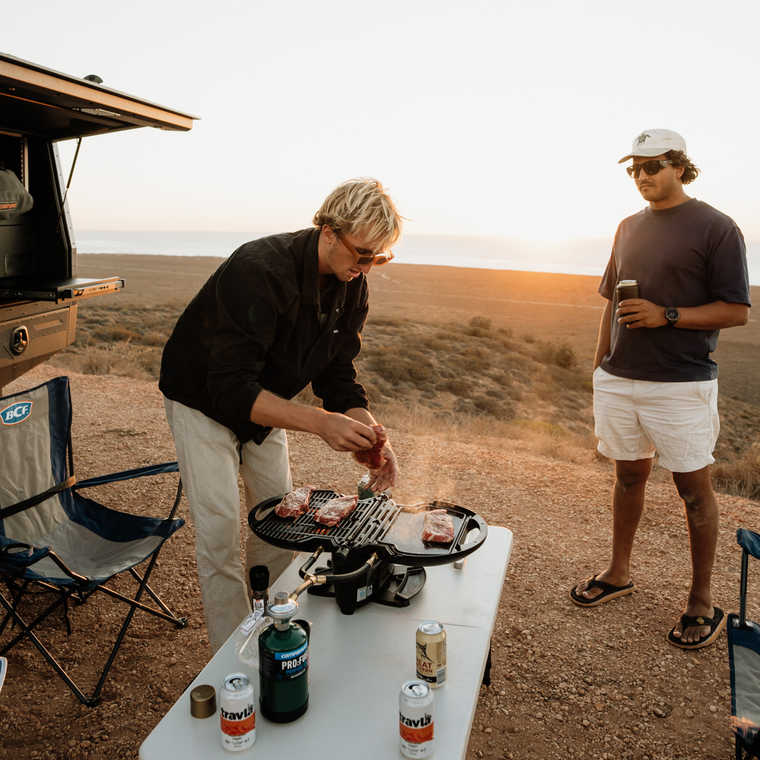 NomadiQ Portable Gas BBQ - Petrol - Image 6