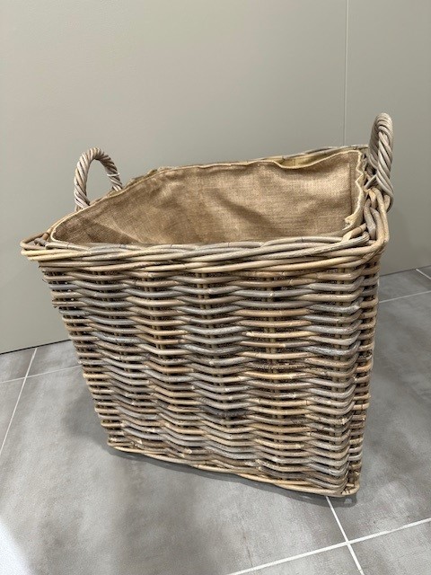 Log Basket Chunky Square Medium Lined